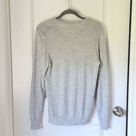 Express Merino Wool Blend Light Heather Gray Long Sleeve Sweater - Size XS - Picture 3 of 15